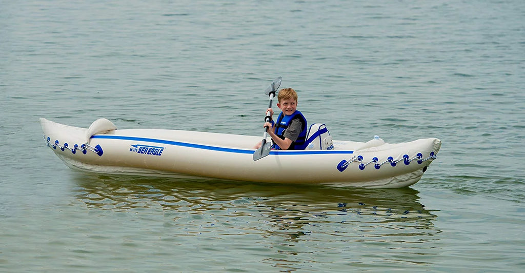 3 Person Inflatable Kayak Canoe with Paddles T562799