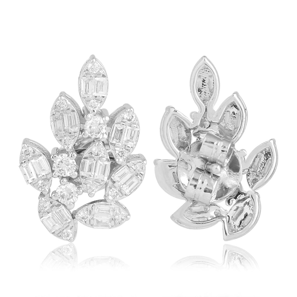 18k White Gold Diamond Stud Earrings K954172