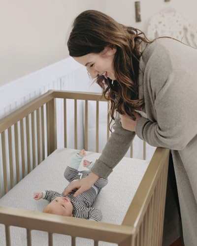 2-Stage Dual Firmness Mini Crib Mattress with Cooling Gel Memory Foam, White L9318