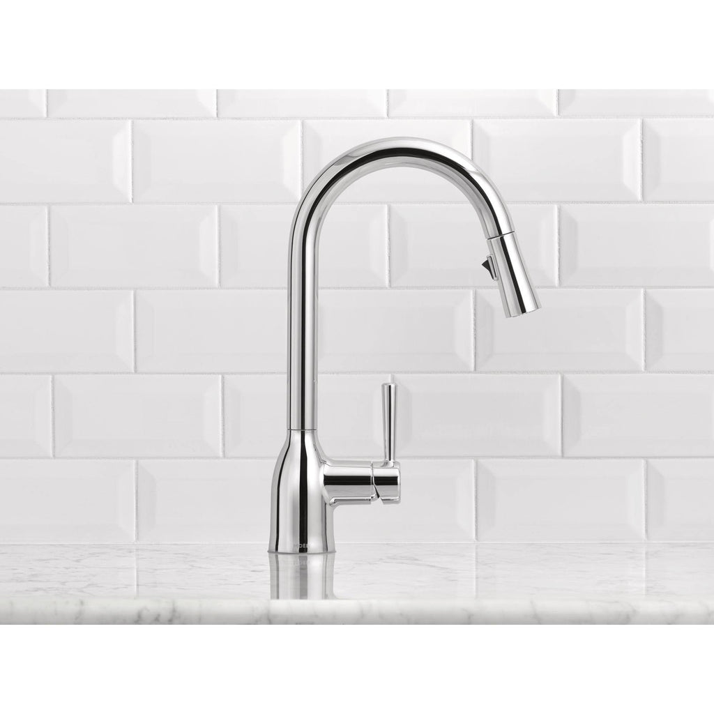 Adler Pull Down Single Handle Kitchen Faucet with Power Clean Finish: Spot Resist Stainless J945576