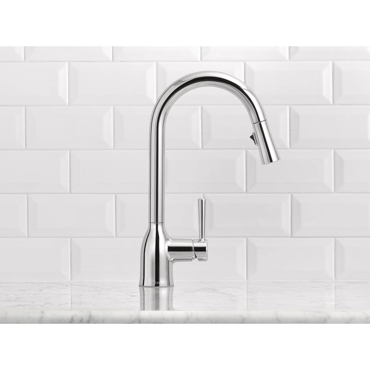 Adler Pull Down Single Handle Kitchen Faucet with Power Clean Finish: Spot Resist Stainless J945576