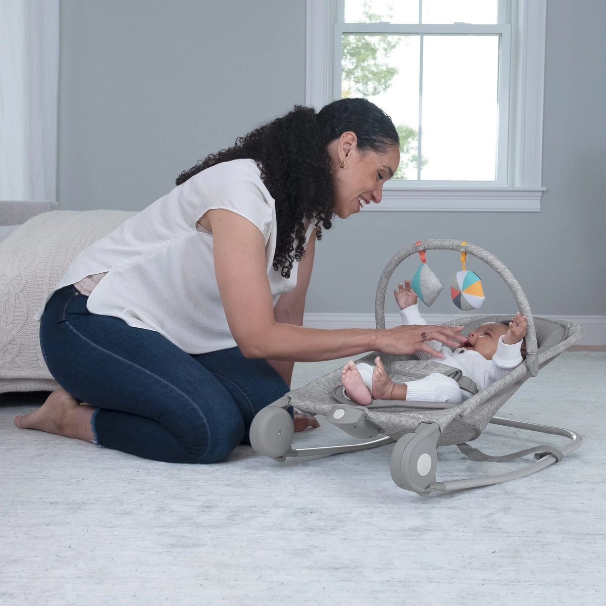 2-in-1 Baby Bouncer & Rocker, Light Gray Tweed K819