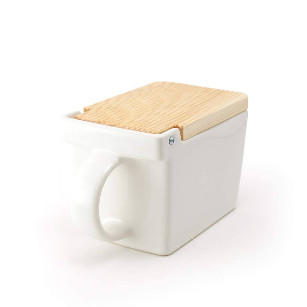 White Salt Box W213