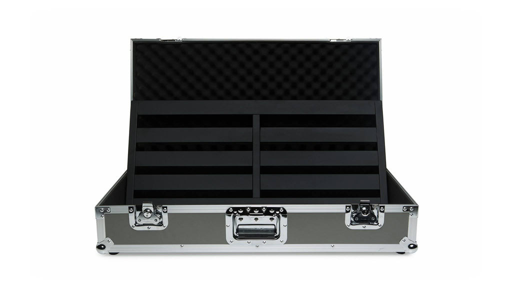 Novo 32 Pedalboard with Tour Case W57946