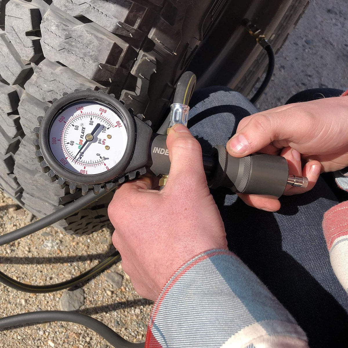 2 Hose Tire Inflation and Deflation Tool H416