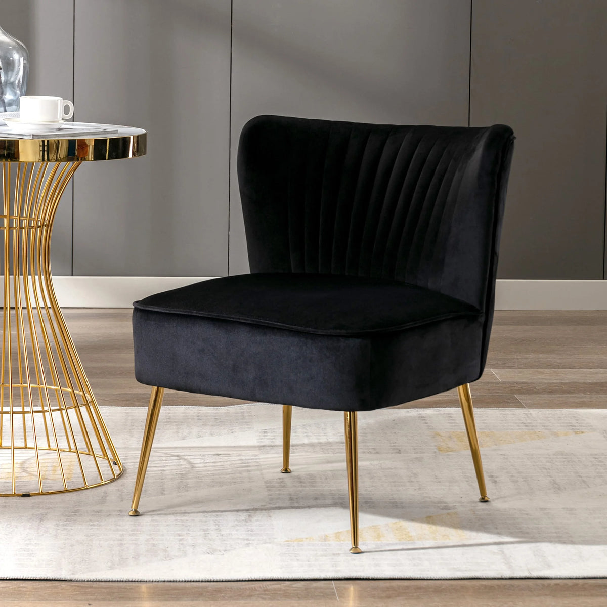 Black Tufted Velvet Accent Chair T16650