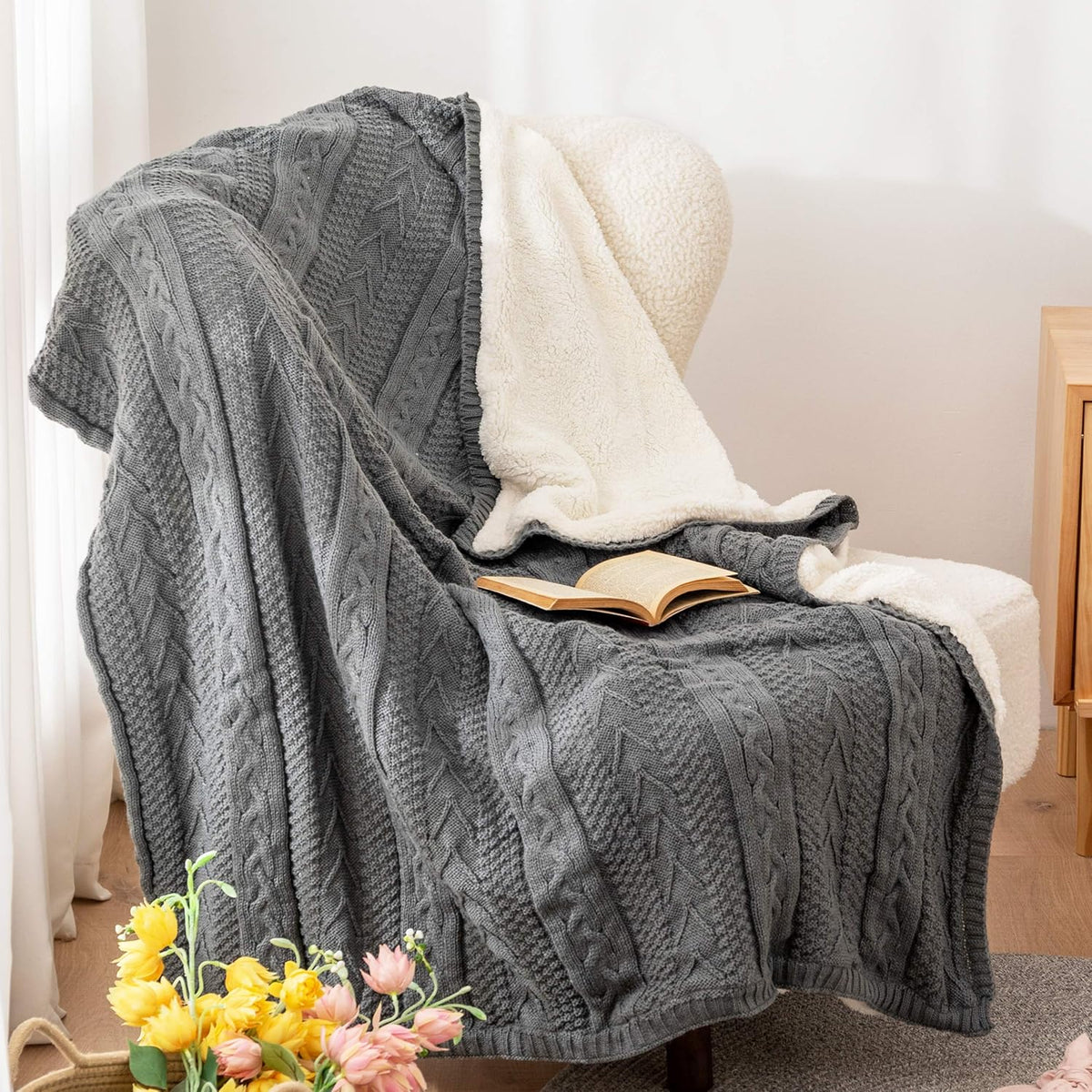 Cable Knit Sherpa Throw Blanket 50x63 Inch E793