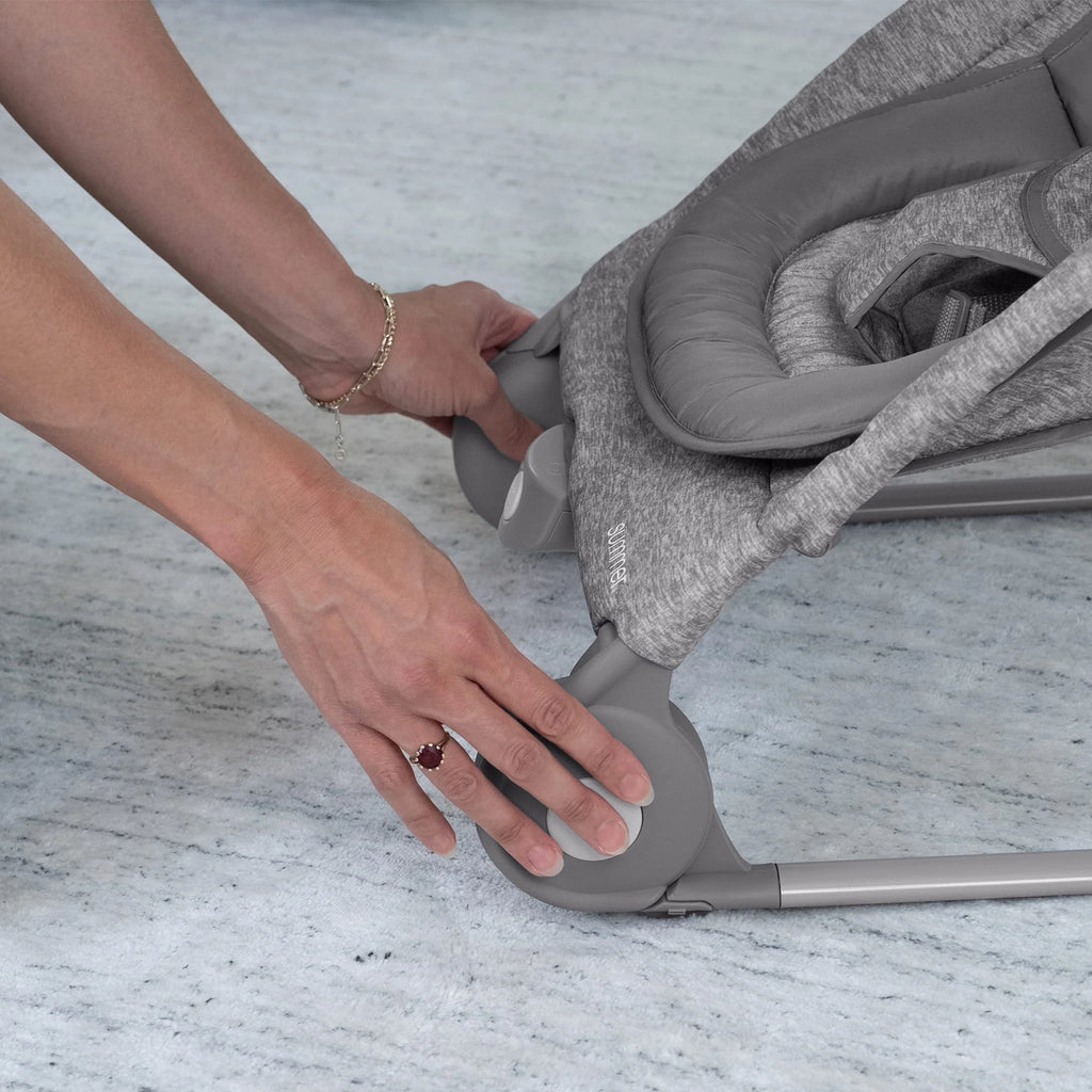 2-in-1 Baby Bouncer & Rocker, Light Gray Tweed K819