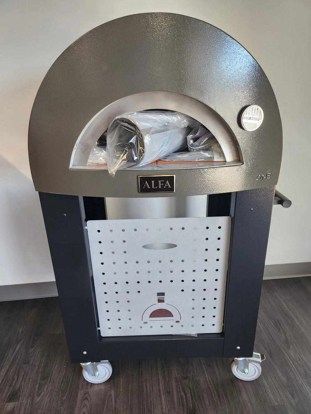 Nano Pizza Oven Stand Black Base Stand F5025