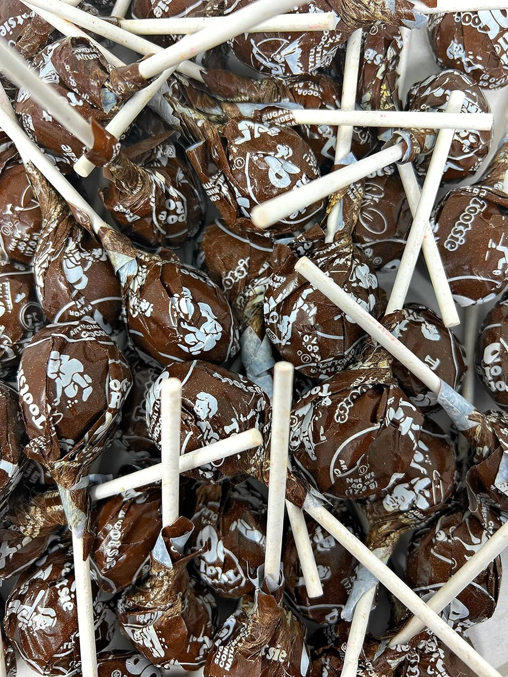 Chocolate Lollipops Bulk Candy 50+ Count 2.25 lbs (36 Oz) D7653