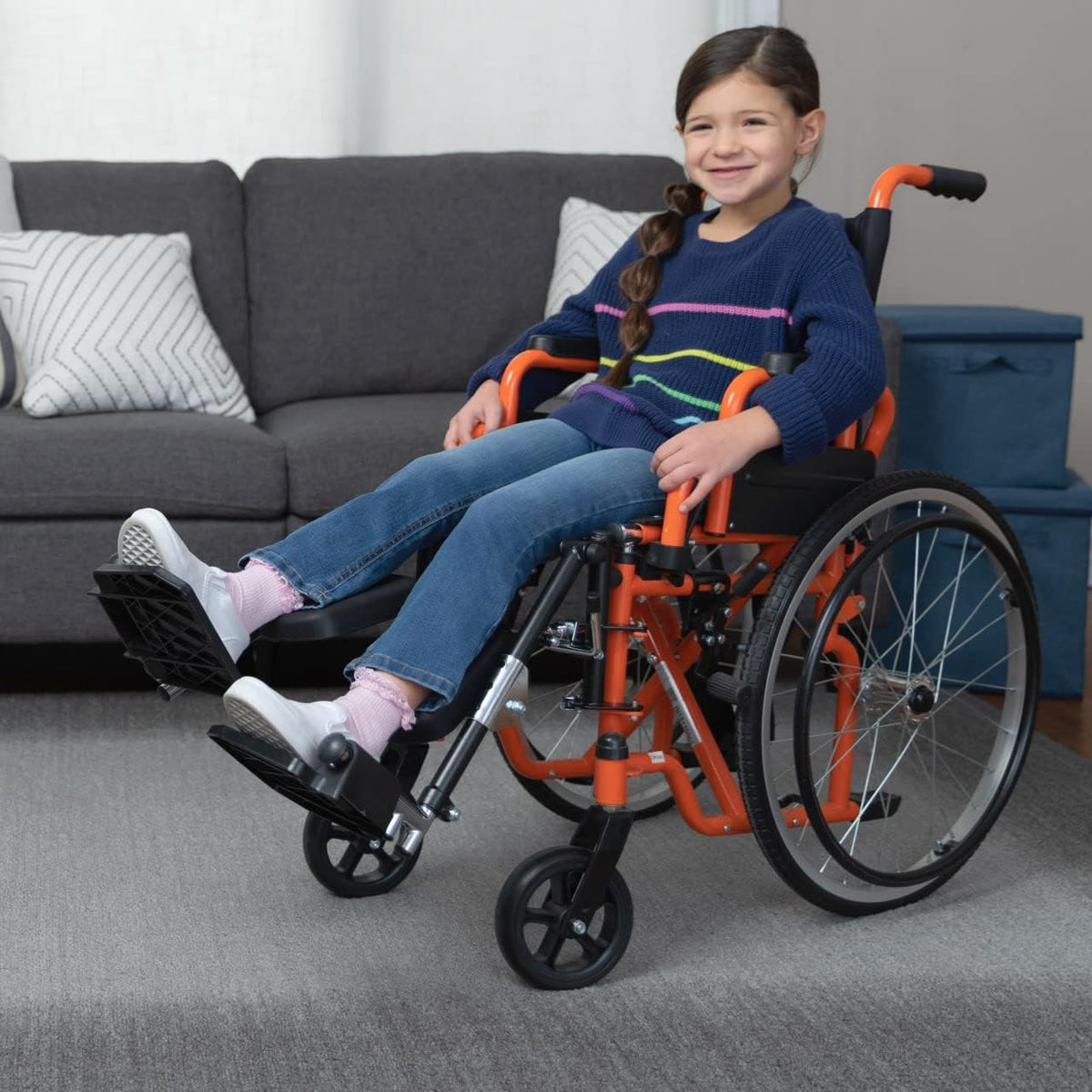 Swing-Away Leg Rests with Plastic Footplates and Padded Calf Pads Q2845