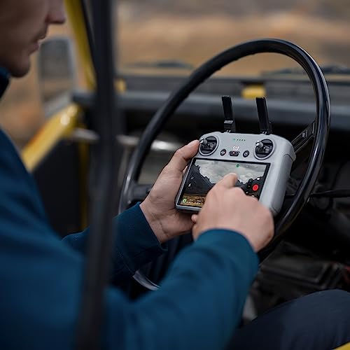 Remote Controller with 5.5-inch FHD Screen R210