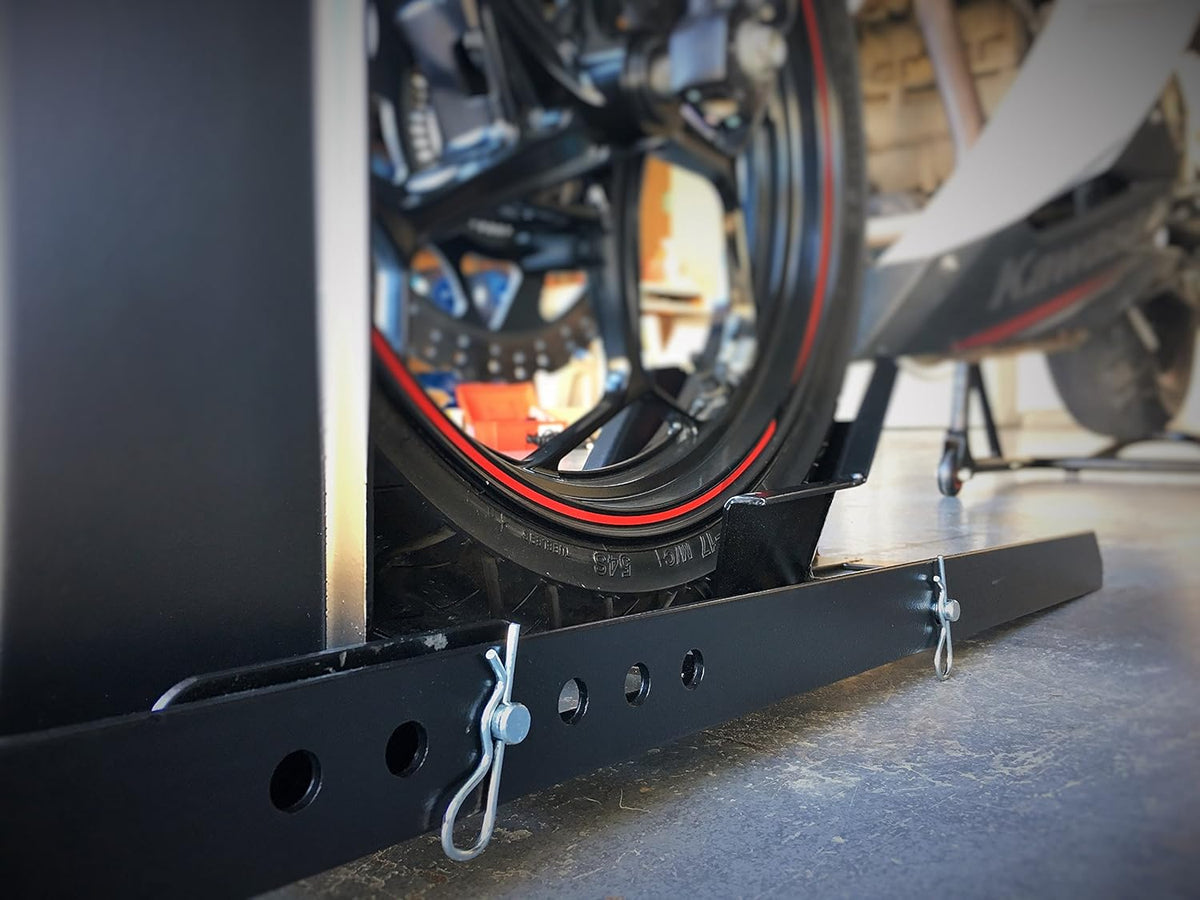 Adjustable Motorcycle Wheel Chock Stand Heavy Duty 1800lb Weight Capacity V273964