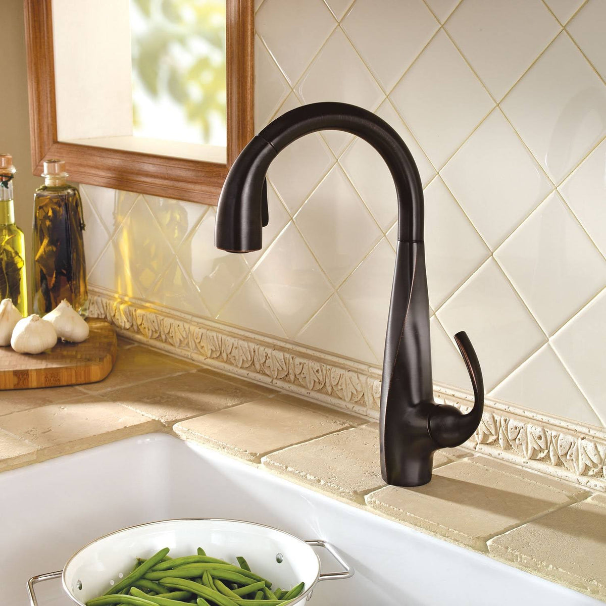 1-Handle Pull-Down Kitchen Faucet Tuscan Bronze Z7187