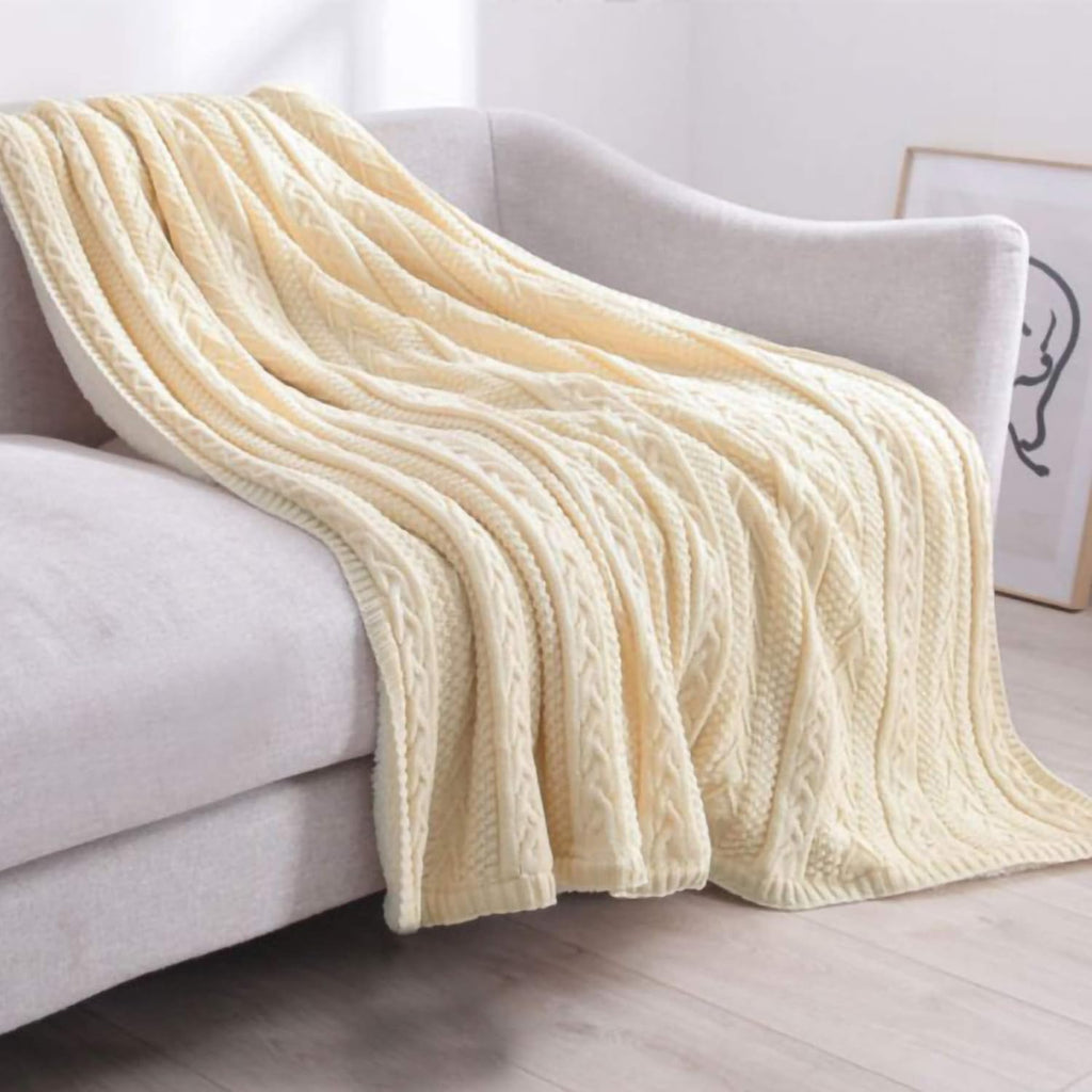 Cable Knit Sherpa Throw Blanket 50x63 Inch E793