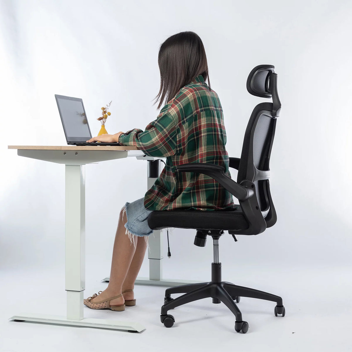 Black Ergonomic Office Chair with Lumbar Support W3417
