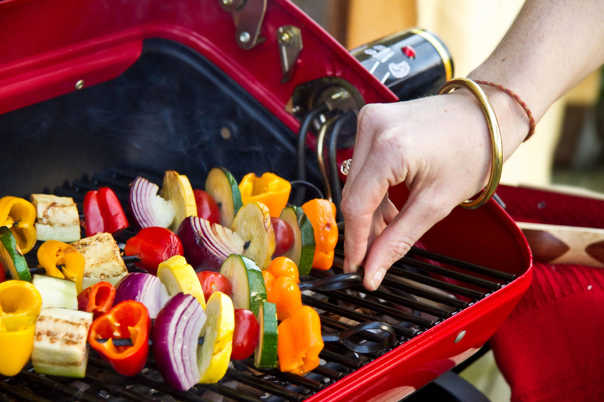 Electric Tabletop Steel Grill with 3-Position Element E18295