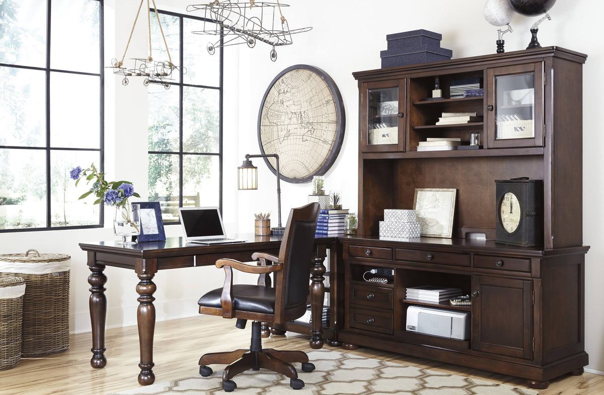 Brown Swivel Desk Chair B900