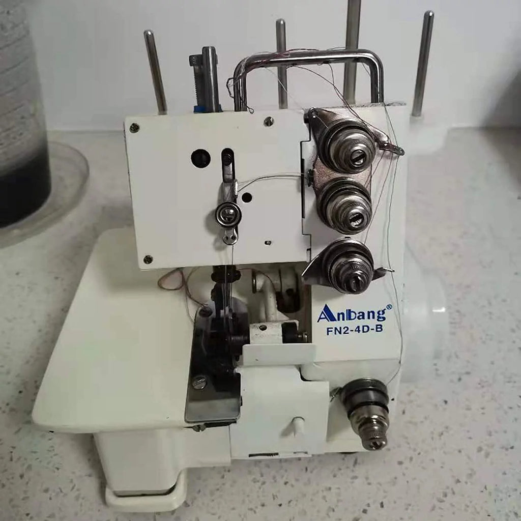 Four-Thread Overlock Serger Sewing Machine with Foot Controller D174