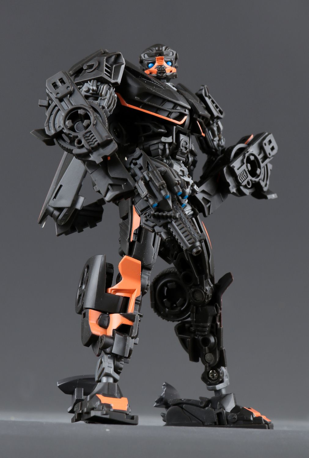 Transformers Hot Rod 5-Inch Action Figure Deluxe Class Autobot L8326